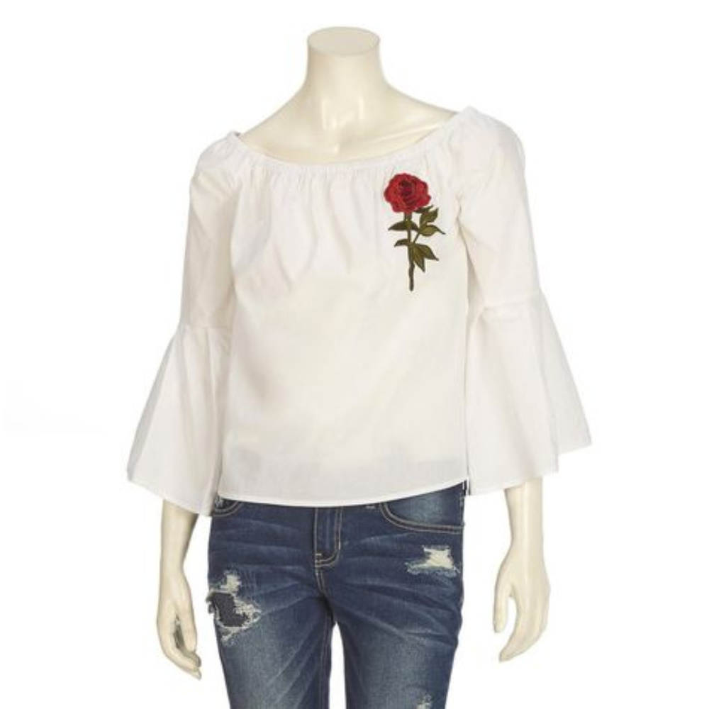 🆕️  No Comment Embroidered Belle Sleeve Top